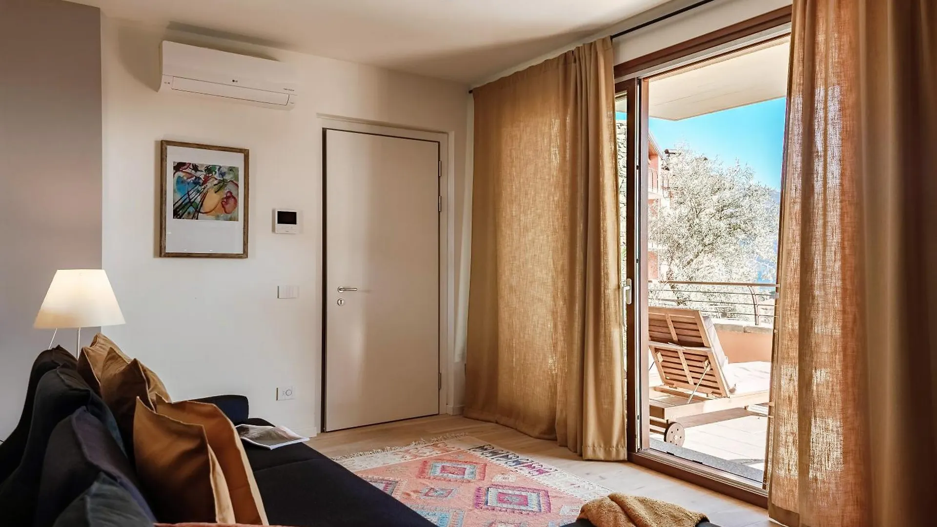 Belsit - By Myhomeincomo Menaggio Apartment